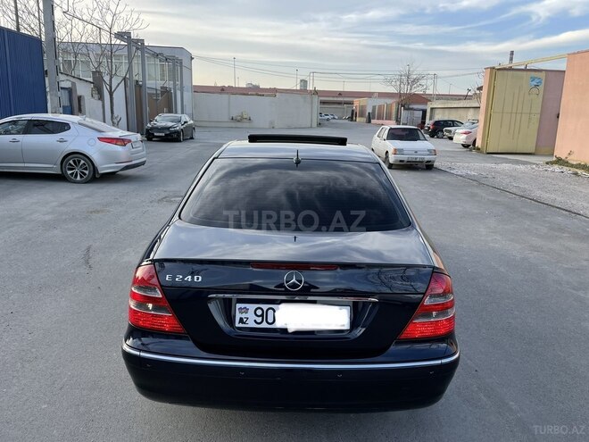 Mercedes E 240 2002, 300,535 km - 2.6 l - Bakı