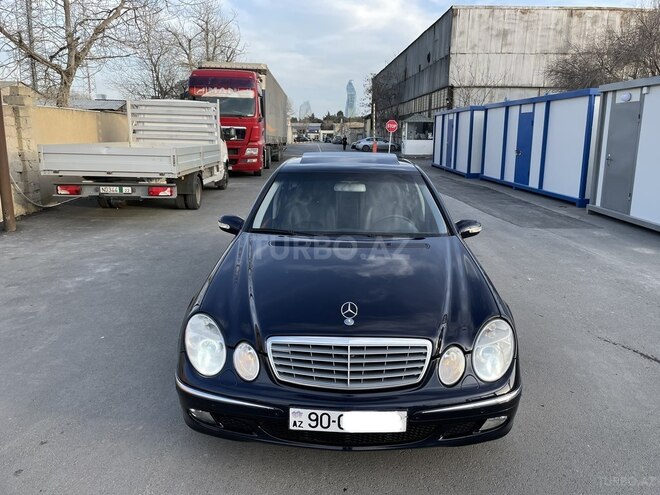 Mercedes E 240 2002, 300,535 km - 2.6 l - Bakı