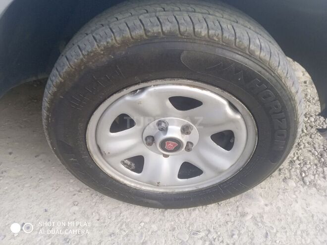 GAZ 31105 2004, 256,000 km - 2.3 l - Sumqayıt
