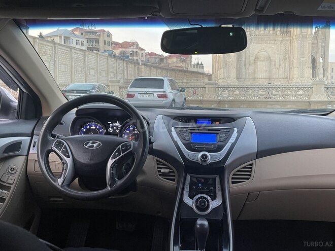 Hyundai Elantra 2011, 178,637 km - 1.8 l - Bakı