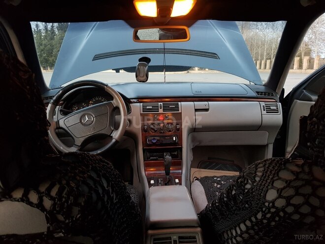 Mercedes E 290 1999, 253,000 km - 2.9 l - Bakı