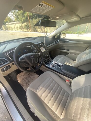 Ford Fusion 2019, 68,000 km - 2.0 л - Bakı
