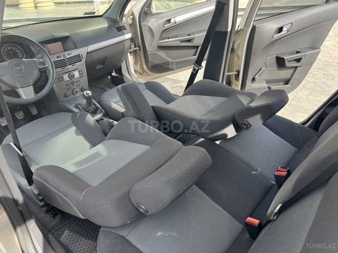 Opel Astra 2006, 18,500 km - 1.3 л - Bakı