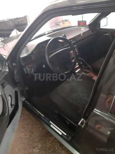 Mercedes E 200 1994, 444,455 km - 2.0 l - Bakı