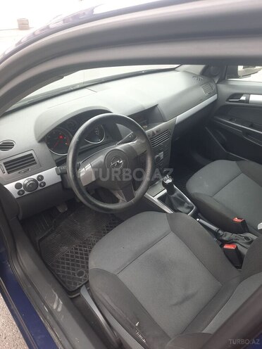 Opel Astra 2006, 264,000 km - 1.3 l - Bakı