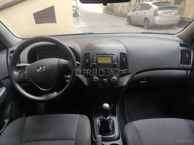 Hyundai i30 2010, 210,000 km - 1.4 л - Bakı