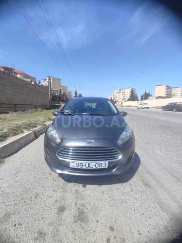Ford Fiesta 2015, 154,700 km - 1.6 l - Bakı