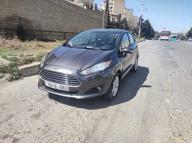 Ford Fiesta 2015, 154,700 km - 1.6 l - Bakı