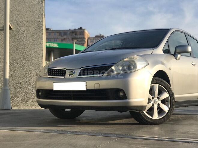 Nissan Tiida 2006, 294,000 km - 1.6 l - Bakı