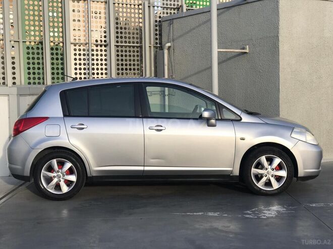Nissan Tiida 2006, 294,000 km - 1.6 l - Bakı