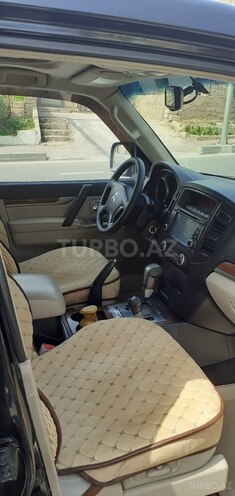 Mitsubishi Pajero 2007, 208,610 km - 3.0 l - Bakı