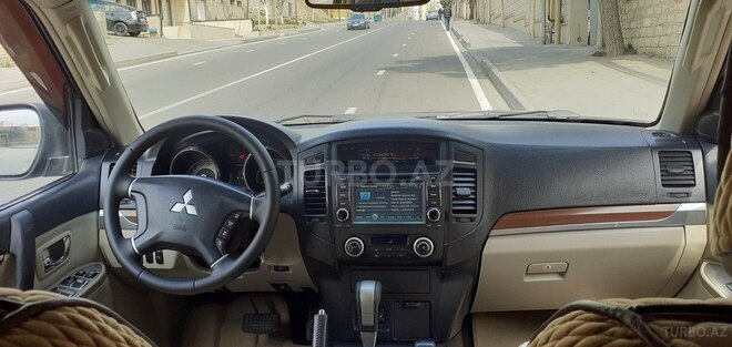 Mitsubishi Pajero 2007, 208,610 km - 3.0 l - Bakı