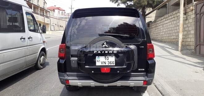 Mitsubishi Pajero 2007, 208,610 km - 3.0 l - Bakı