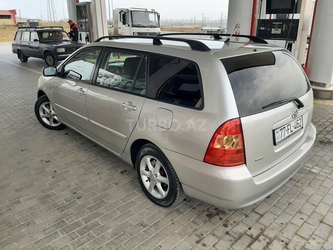 Toyota Corolla 2005, 147,000 km - 1.4 l - Bakı