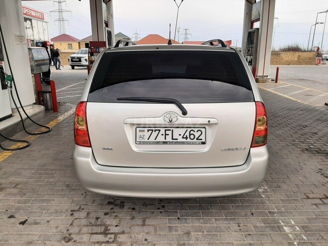 Toyota Corolla 2005, 147,000 km - 1.4 l - Bakı