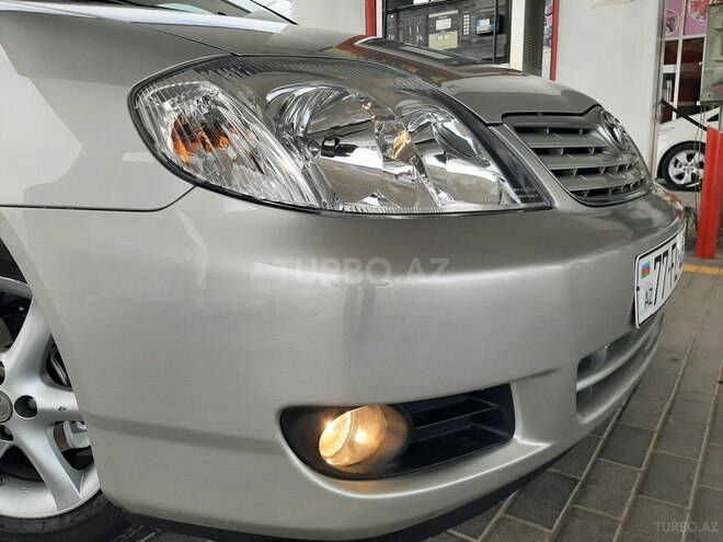Toyota Corolla 2005, 147,000 km - 1.4 l - Bakı