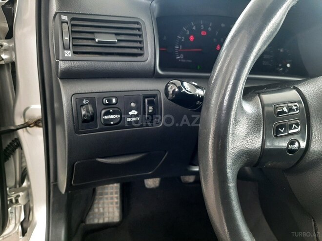 Toyota Corolla 2005, 147,000 km - 1.4 l - Bakı
