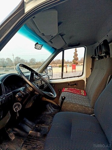 GAZ 330200 2006, 238,000 km - 2.4 l - Bakı