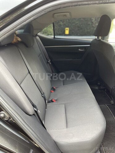 Toyota Corolla 2018, 60,000 km - 1.6 l - Bakı