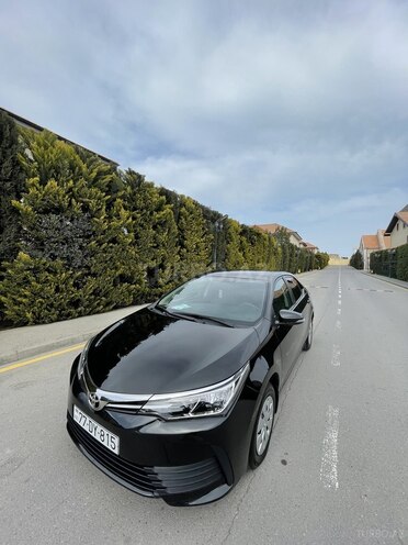 Toyota Corolla 2018, 60,000 km - 1.6 l - Bakı