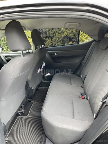 Toyota Corolla 2018, 60,000 km - 1.6 l - Bakı