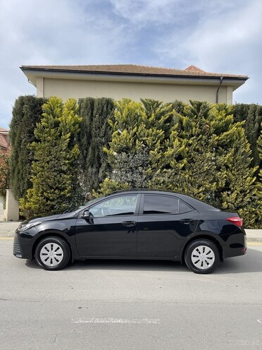 Toyota Corolla 2018, 60,000 km - 1.6 l - Bakı