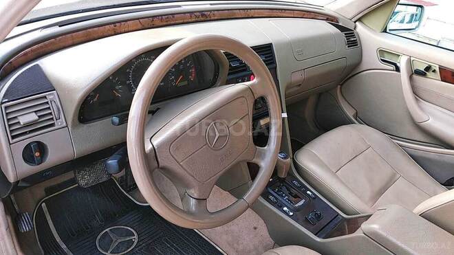 Mercedes C 230 1999, 300,000 km - 2.3 l - Bakı