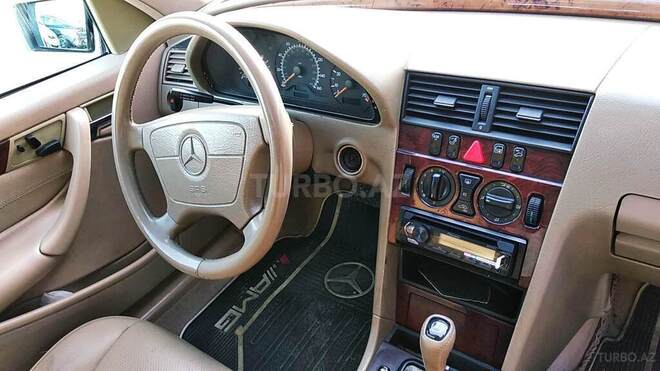 Mercedes C 230 1999, 300,000 km - 2.3 l - Bakı