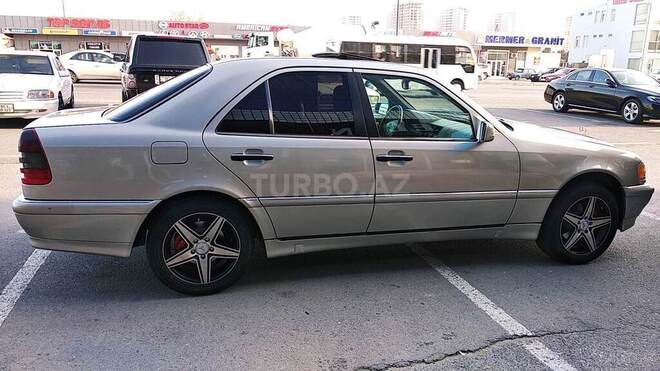 Mercedes C 230 1999, 300,000 km - 2.3 l - Bakı