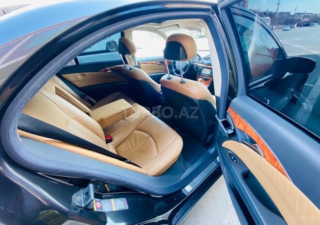 Mercedes E 320 2003, 232,000 km - 3.2 l - Bakı