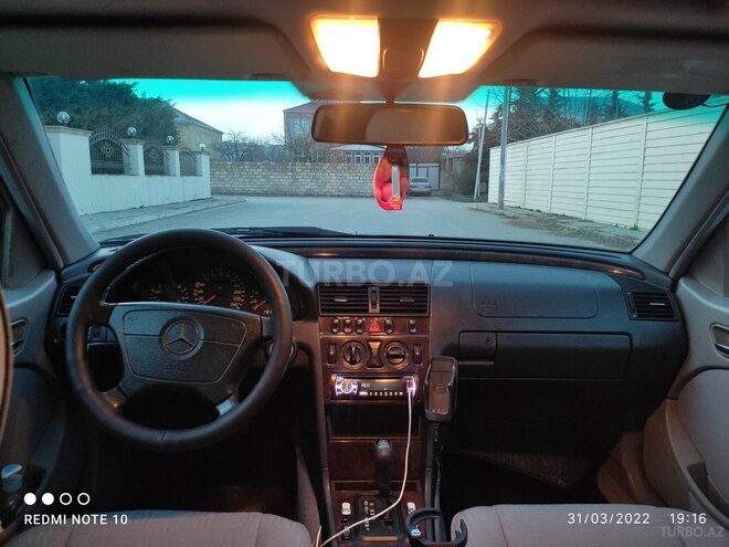 Mercedes C 180 1998, 470,000 km - 1.8 л - Quba