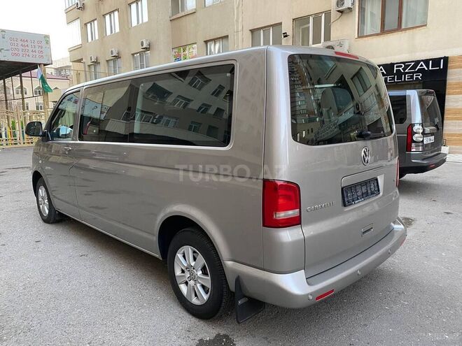 Volkswagen Caravelle 2010, 35,000 km - 2.0 l - Bakı