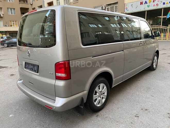 Volkswagen Caravelle 2010, 35,000 km - 2.0 l - Bakı
