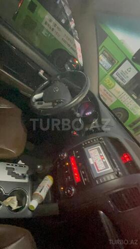 Kia Sorento 2011, 245,000 km - 2.0 l - Bakı