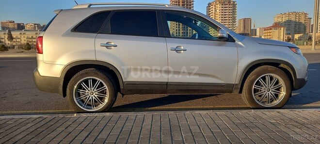 Kia Sorento 2011, 245,000 km - 2.0 l - Bakı