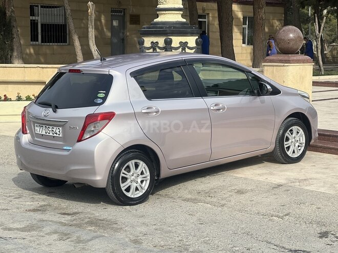 Toyota Yaris 2012, 70,500 km - 1.3 l - Bakı