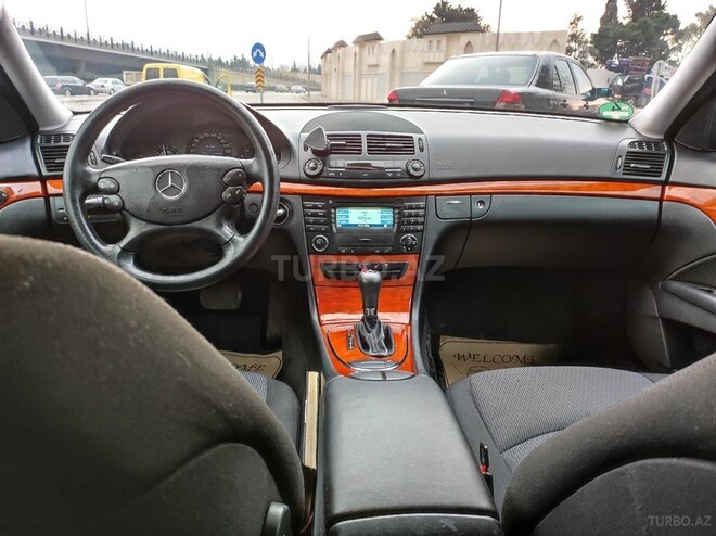 Mercedes E 220 2007, 315,000 km - 2.2 л - Salyan