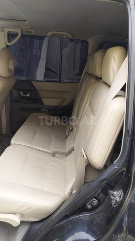 Mitsubishi Pajero 2005, 271,000 km - 3.0 l - Gəncə