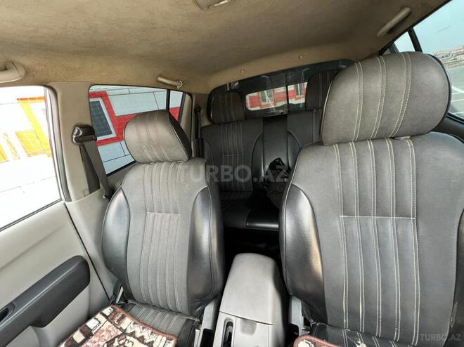 Mitsubishi L200 2011, 200,000 km - 2.5 l - Bakı