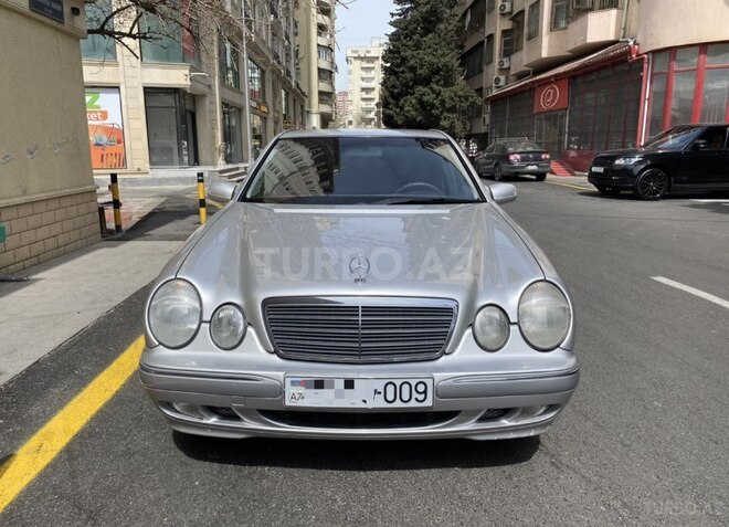 Mercedes E 200 2001, 307,000 km - 2.0 л - Bakı