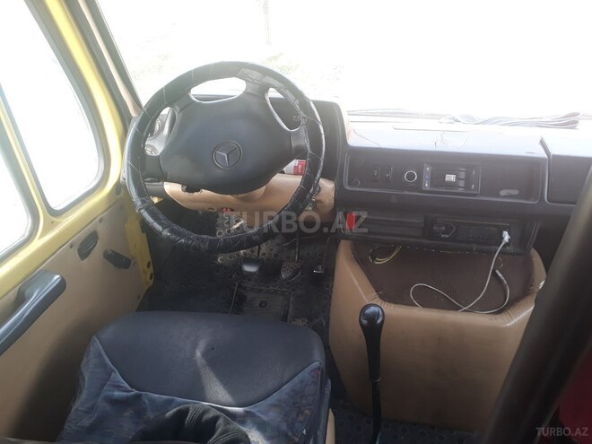 Mercedes 208 D 1990, 628,000 km - 2.0 л - Tərtər