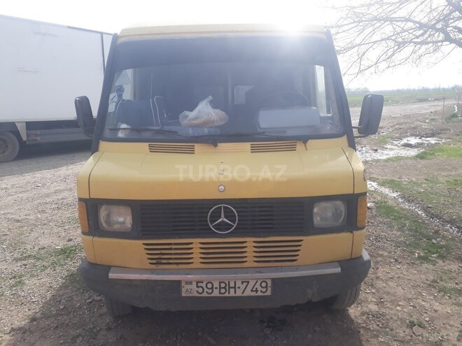 Mercedes 208 D 1990, 628,000 km - 2.0 л - Tərtər