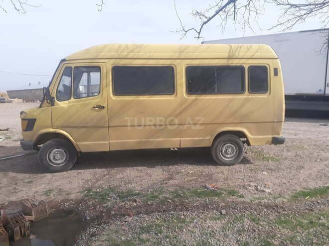 Mercedes 208 D 1990, 628,000 km - 2.0 л - Tərtər