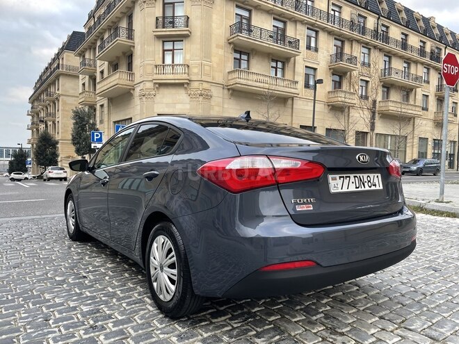 Kia Cerato 2015, 70,000 km - 1.8 л - Bakı