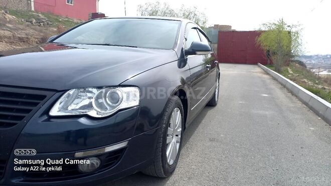 Volkswagen Passat 2006, 325,000 km - 3.6 l - Bakı
