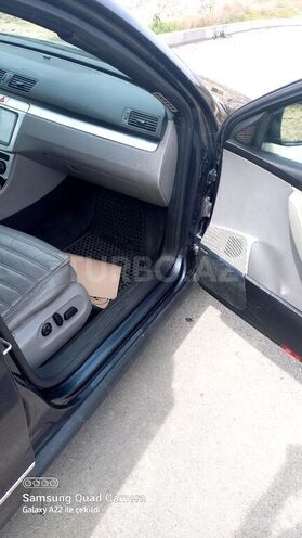 Volkswagen Passat 2006, 325,000 km - 3.6 l - Bakı