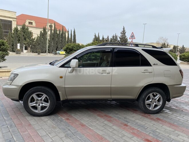 Toyota Harrier 1998, 131,554 km - 2.2 l - Bakı