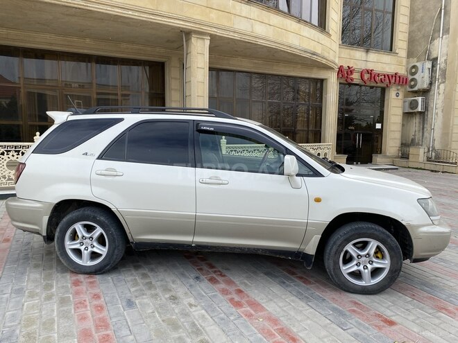 Toyota Harrier 1998, 131,554 km - 2.2 l - Bakı