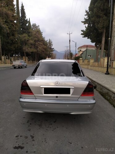 Mercedes C 220 1999, 500,000 km - 2.2 l - Bakı