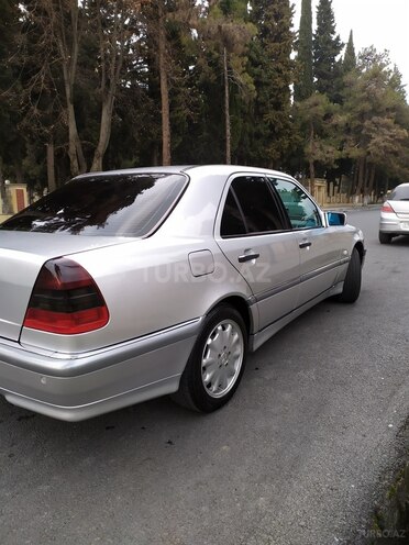 Mercedes C 220 1999, 500,000 km - 2.2 l - Bakı